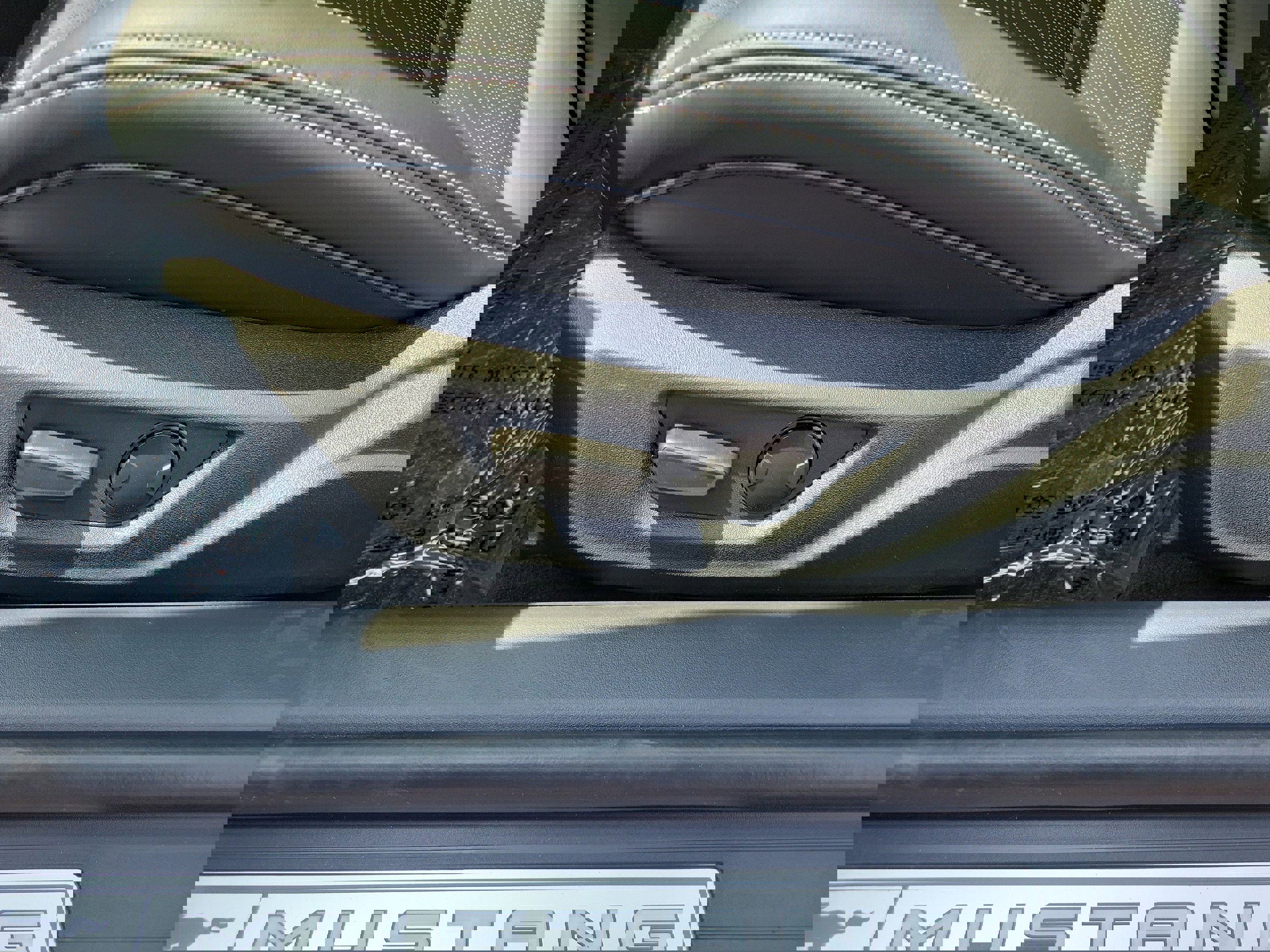 New 2025 Ford Mustang GT Premium w/ 60th Anniversary Package image 15