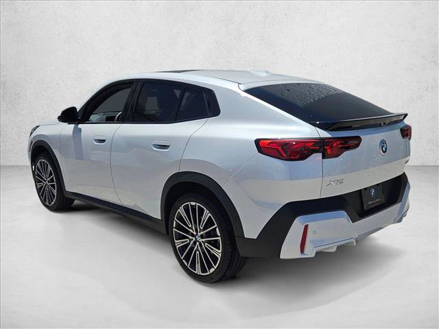 New 2026 BMW X2 xDrive28i w/ Technology Package AWD/4WD image 9