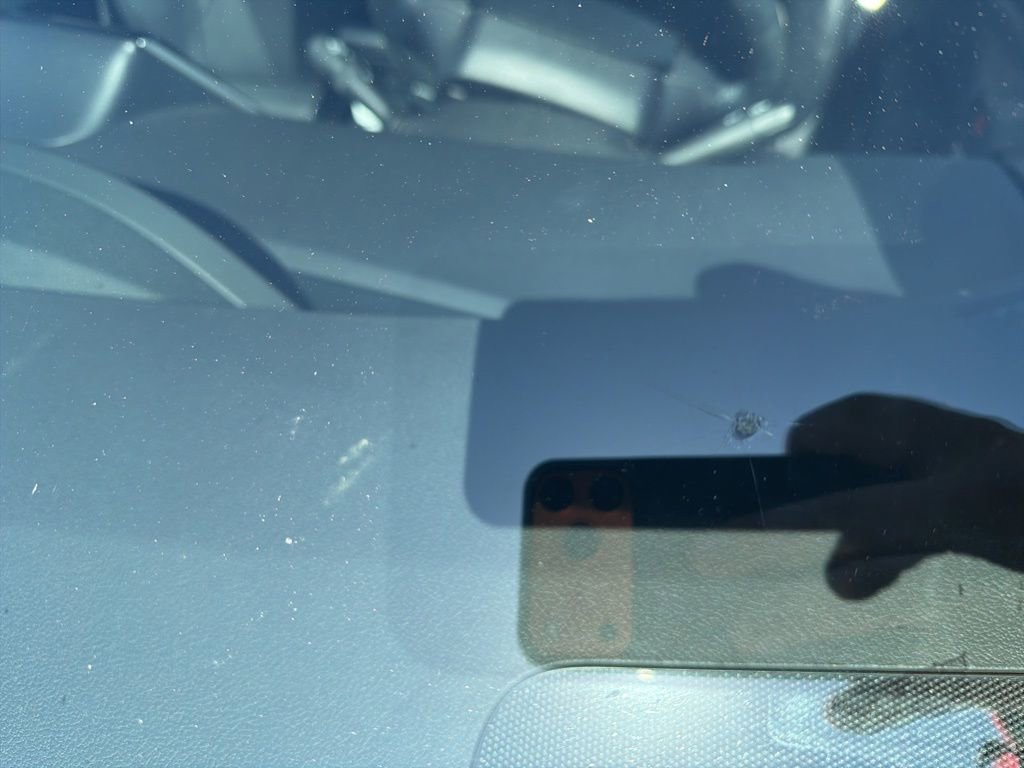 Used 2019 Toyota Prius XLE image 29