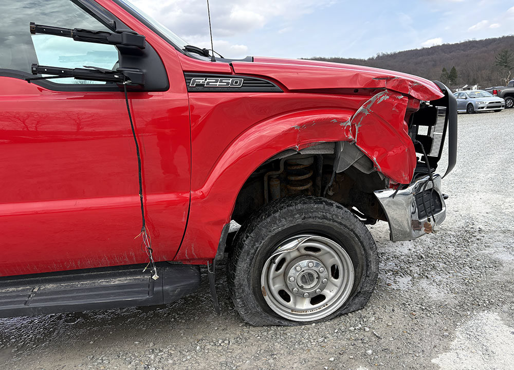 Used 2016 Ford F250 XL w/ Power Equipment Group AWD/4WD image 5