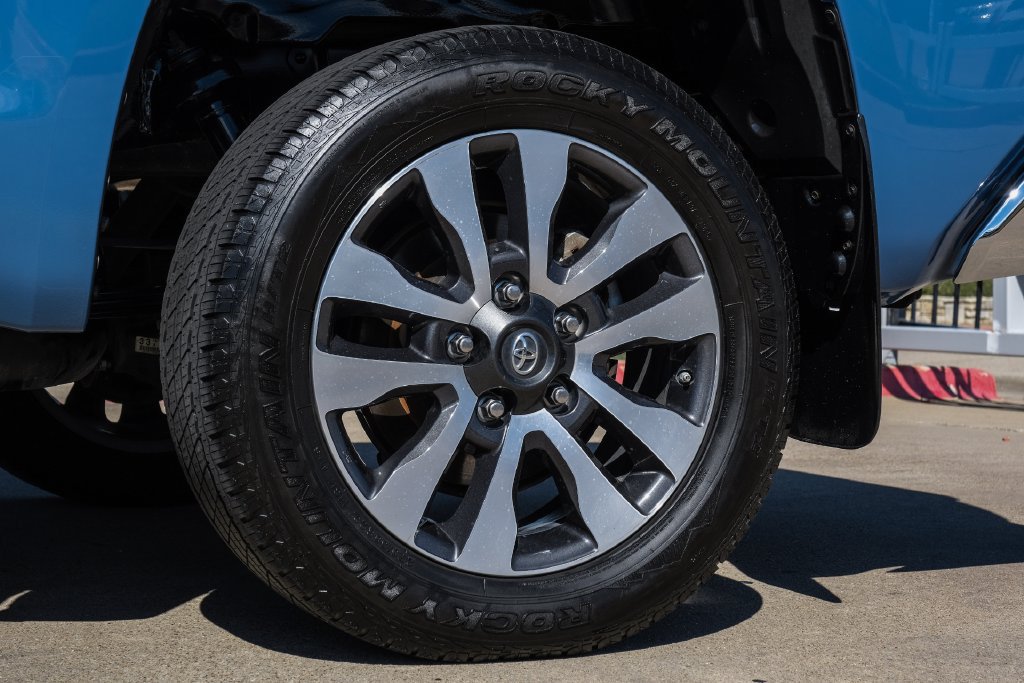 Used 2020 Toyota Tundra Limited RWD image 62