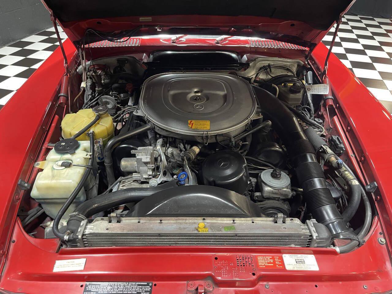 Used 1989 Mercedes-Benz 560 SL image 5