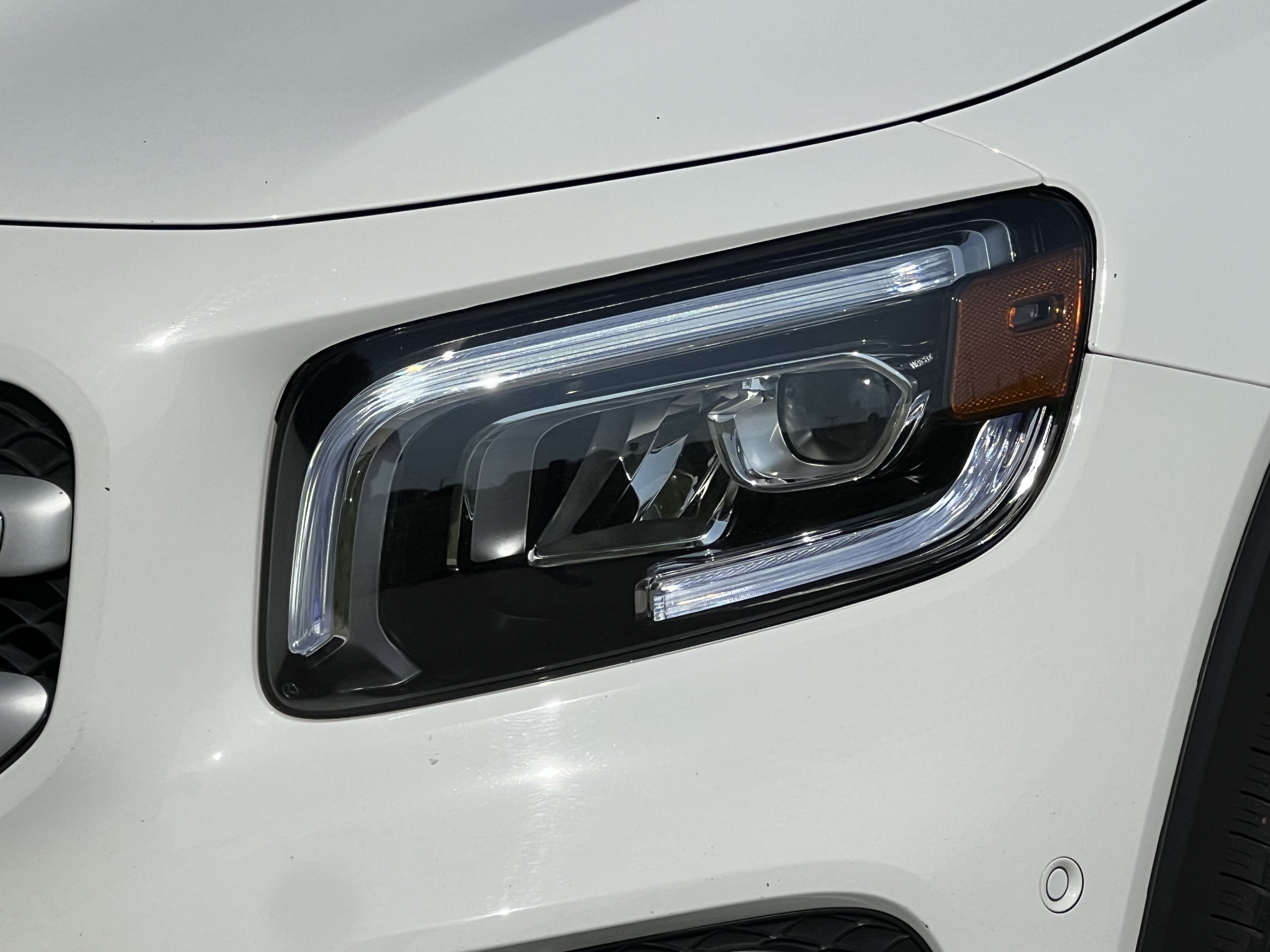 Certified 2022 Mercedes-Benz GLB 250 4MATIC image 7
