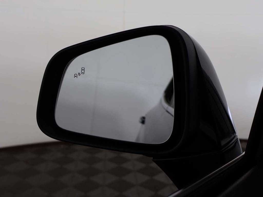 Used 2020 Buick Encore Preferred w/ Safety Package FWD image 33
