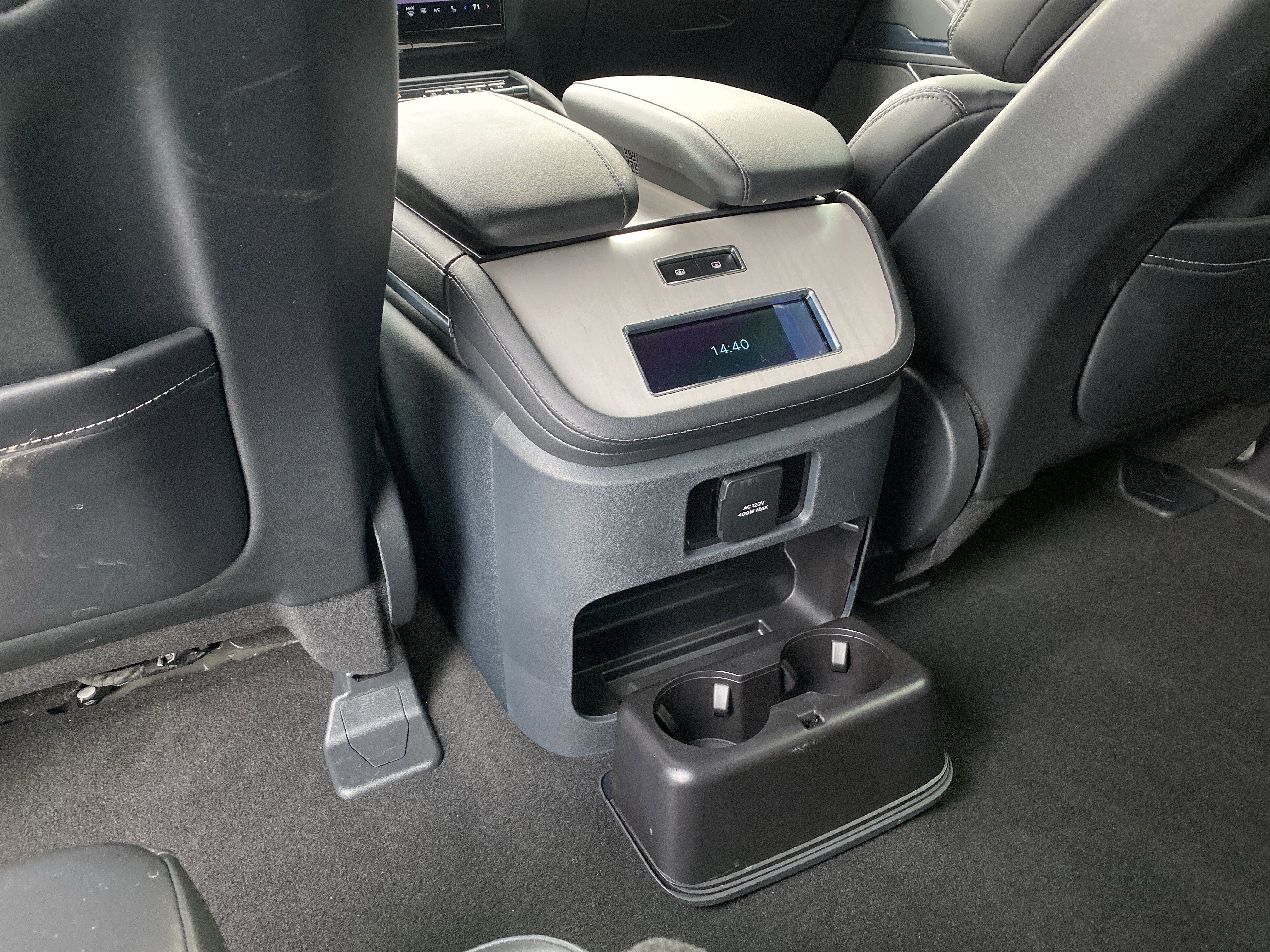 Used 2025 Lincoln Navigator Reserve w/ Jet Appearance Package image 38