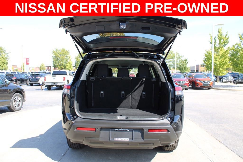 Certified 2024 Nissan Pathfinder SV image 10
