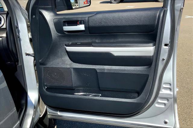 Certified 2018 Toyota Tundra SR5 w/ TRD Off Road Package AWD/4WD image 22