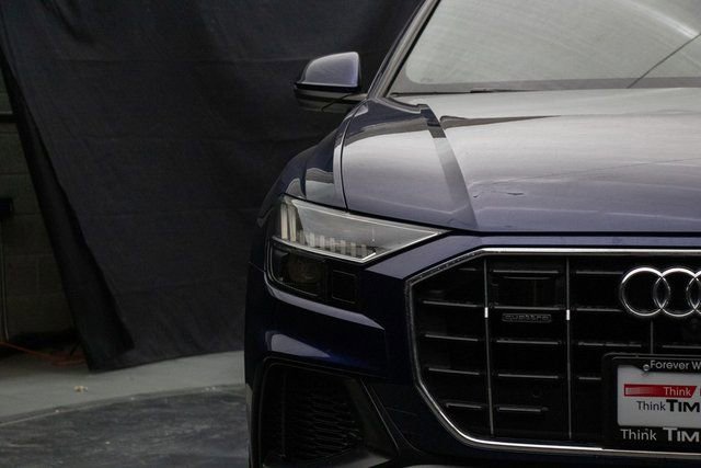 Used 2021 Audi Q8 Premium Plus image 5