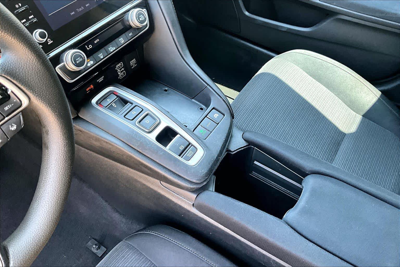 Used 2021 Honda Insight EX image 17