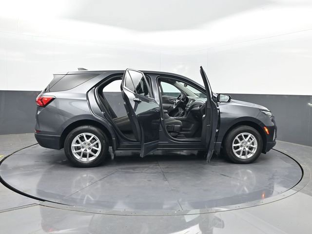 Used 2022 Chevrolet Equinox LT AWD/4WD image 27