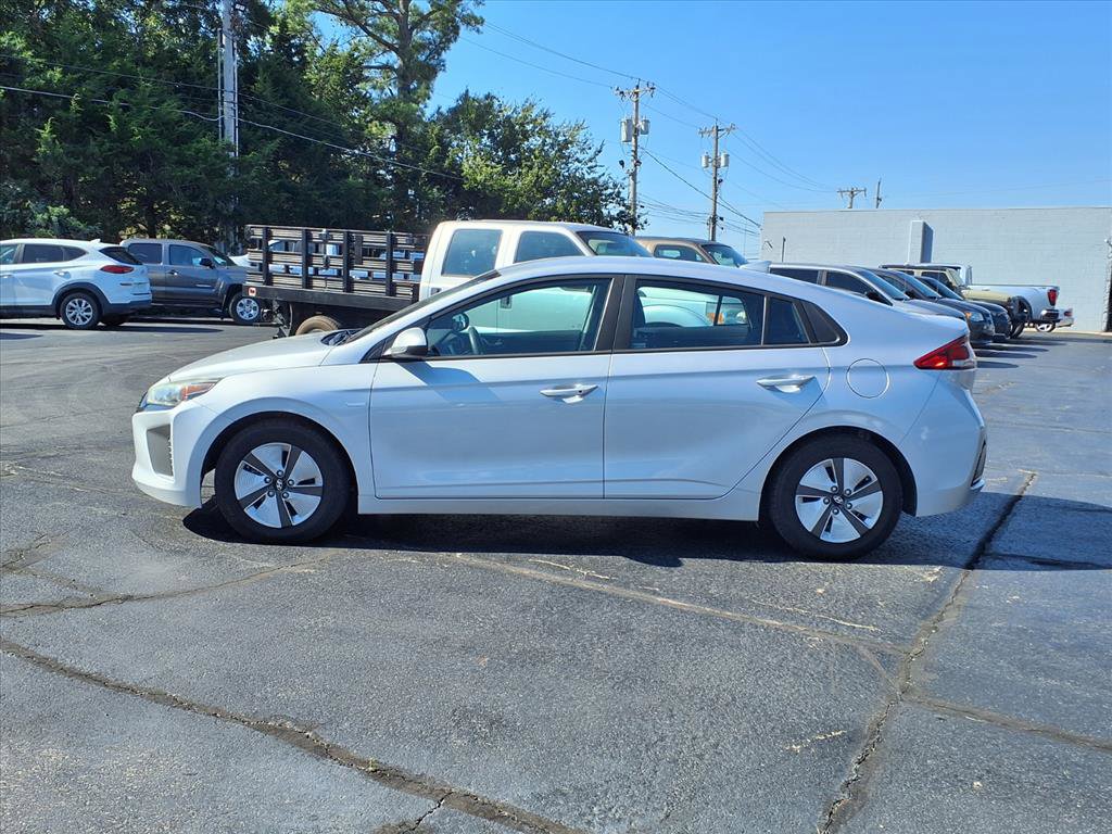 Used 2018 Hyundai Ioniq Blue image 5
