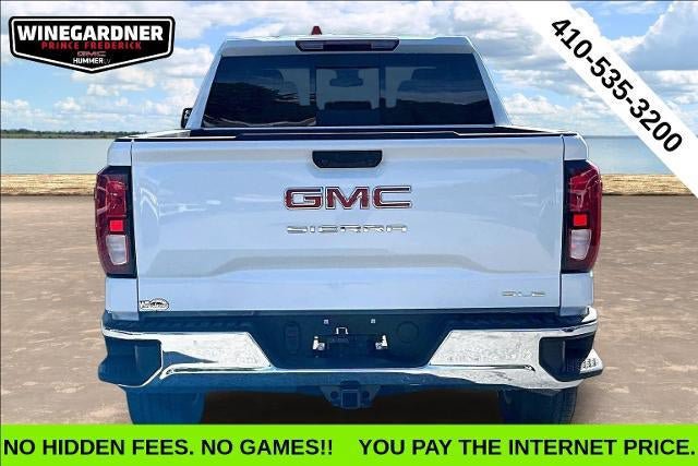 New 2026 GMC Sierra 1500 SLE w/ Preferred Package AWD/4WD image 4