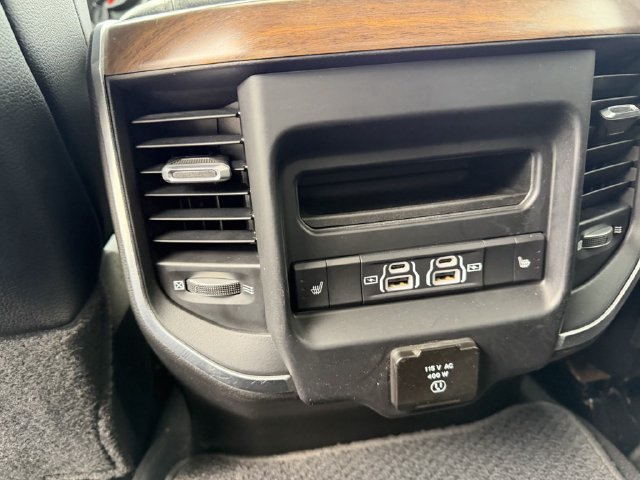 Used 2022 RAM 3500 Laramie AWD/4WD image 33