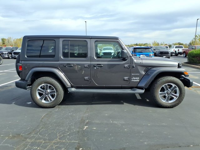 Used 2019 Jeep Wrangler Unlimited Sahara AWD/4WD image 26