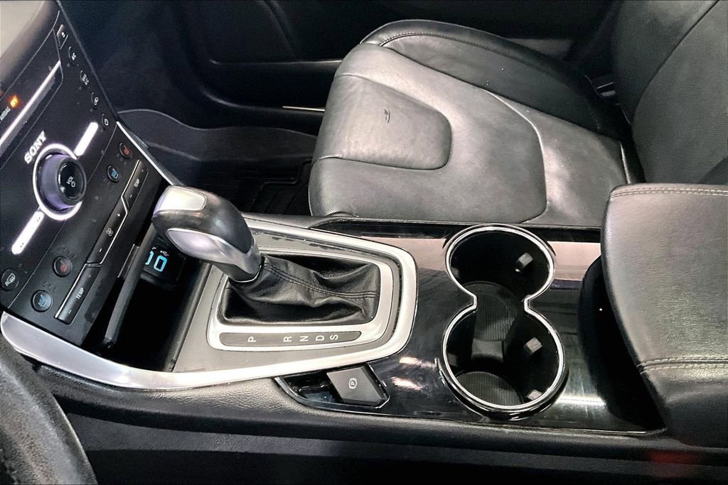 Used 2016 Ford Edge Titanium w/ Equipment Group 301A image 18