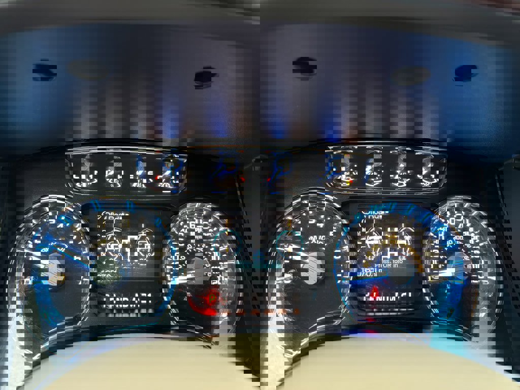 Used 2012 Ford F150 King Ranch w/ Off Road Pkg image 11