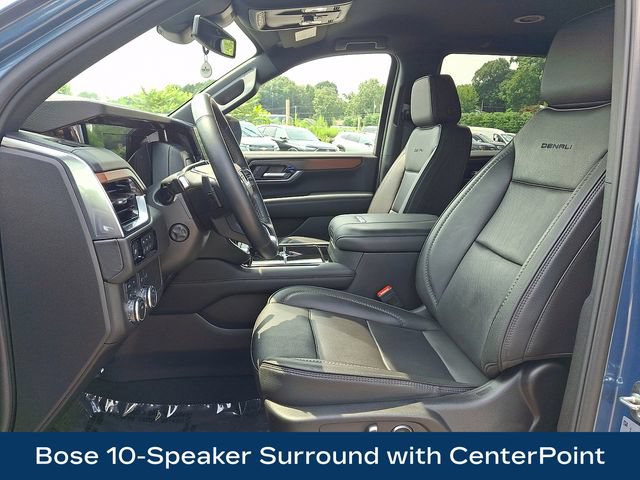 Used 2025 GMC Yukon Denali w/ LPO, Get Active Package AWD/4WD image 2