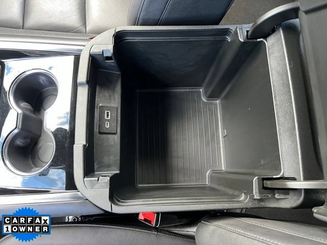 Used 2025 Chevrolet Suburban Z71 AWD/4WD image 29