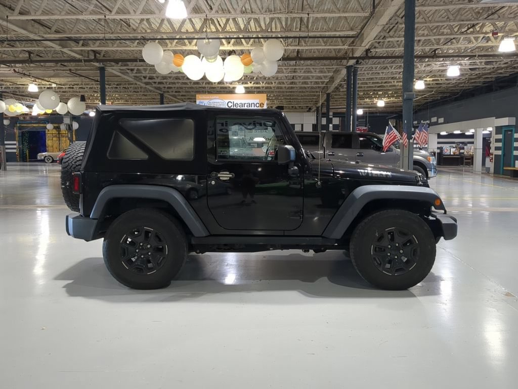 Used 2015 Jeep Wrangler Sport AWD/4WD image 6