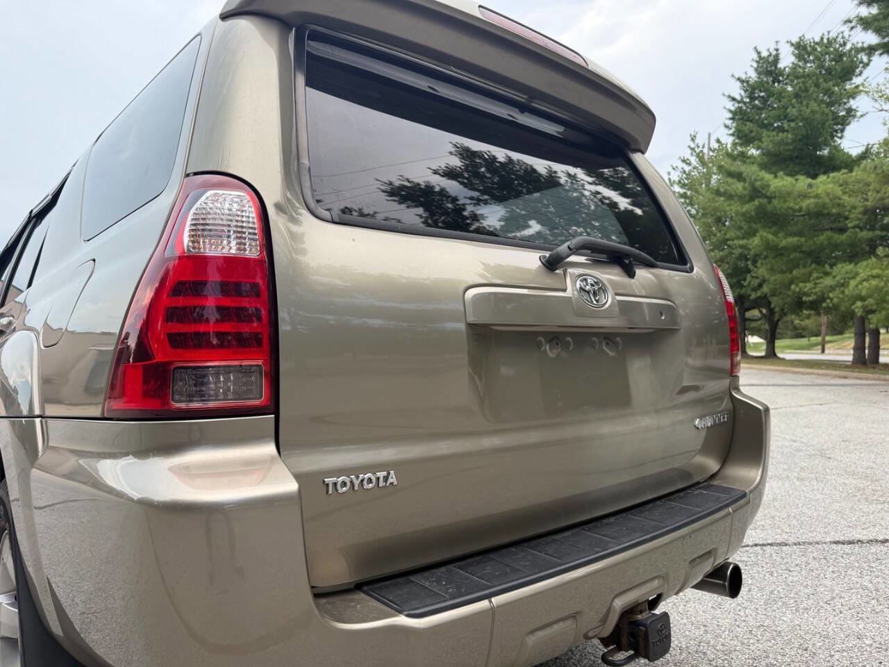 Used 2007 Toyota 4Runner Limited image 33