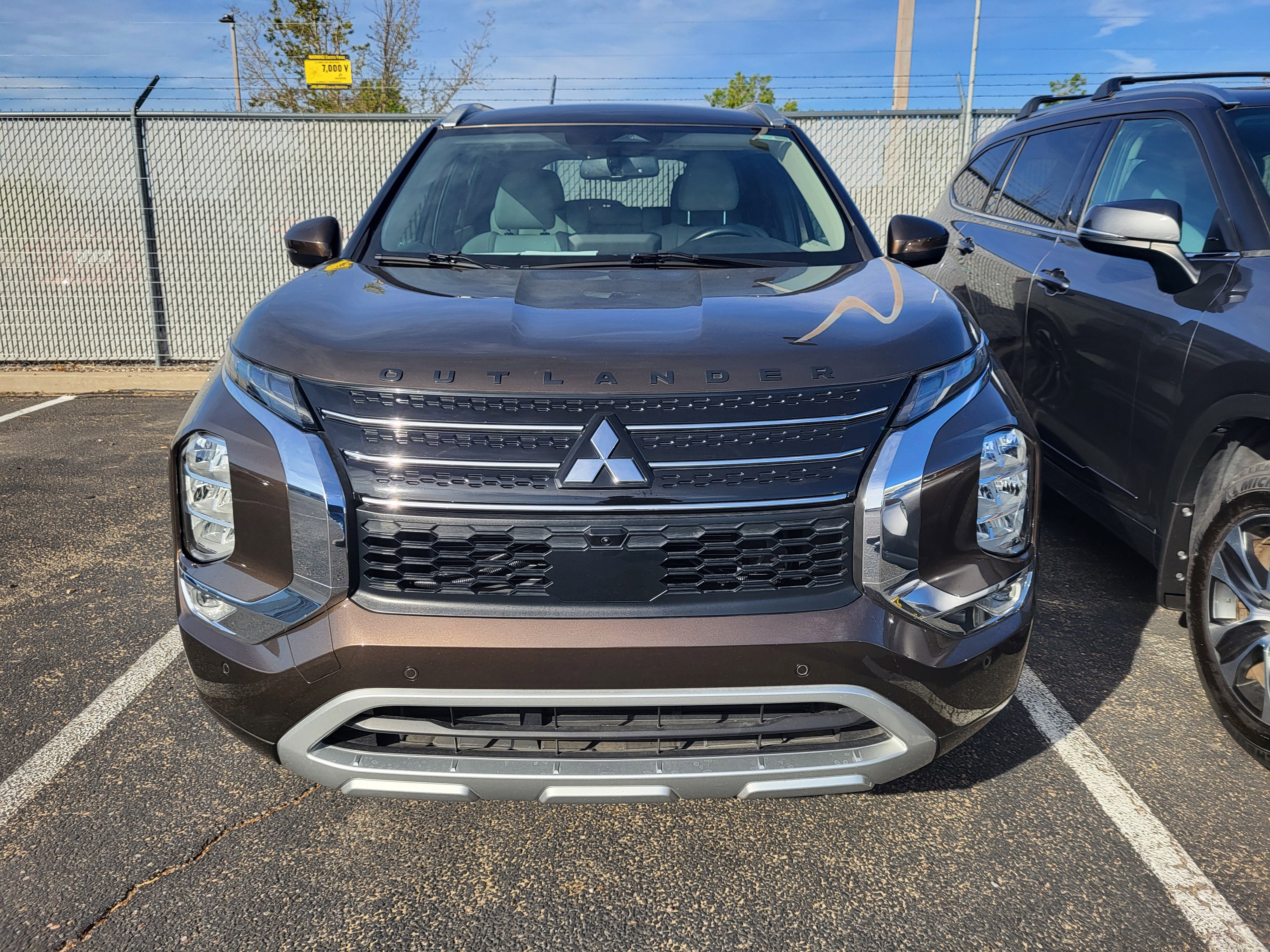 Used 2022 Mitsubishi Outlander SEL FWD image 12