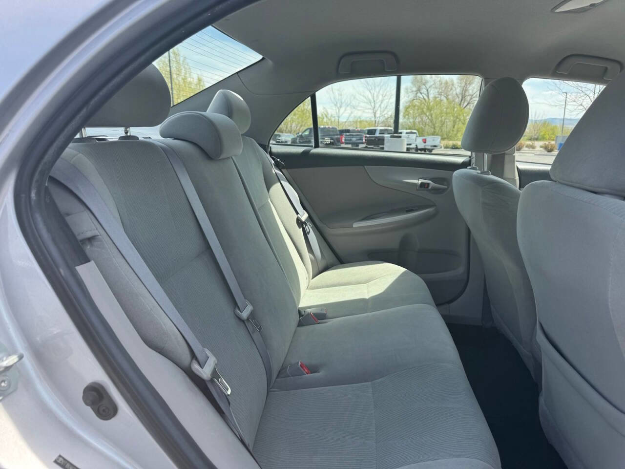 Used 2011 Toyota Corolla LE FWD image 14