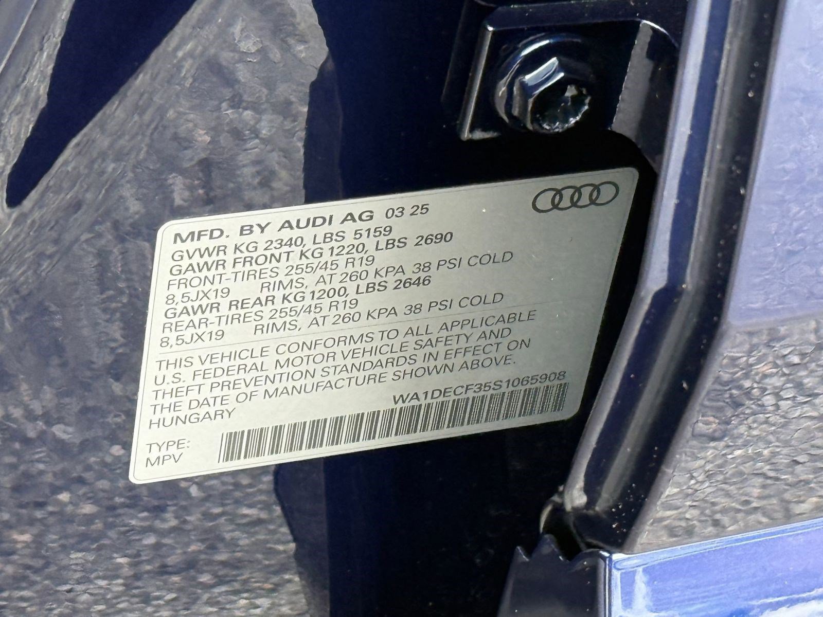 Certified 2025 Audi Q3 2.0T Premium w/ Convenience Package image 21