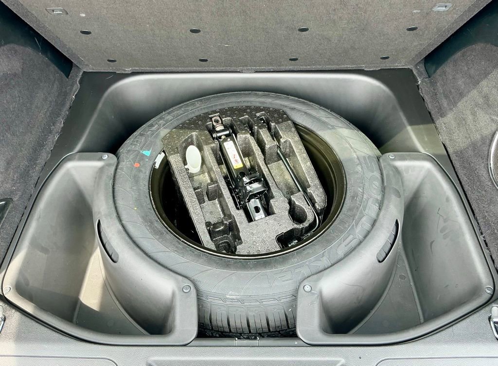 Used 2017 Jeep Grand Cherokee Trailhawk w/ Trailhawk Luxury Group image 18