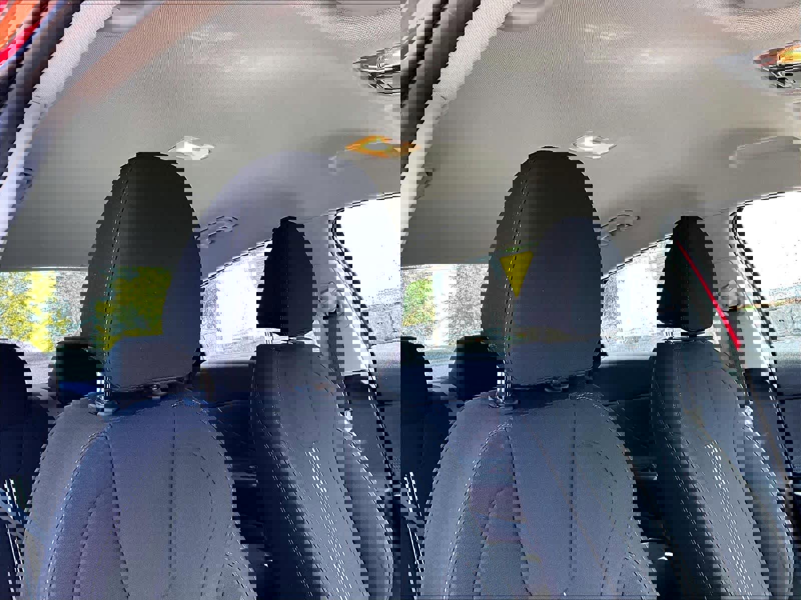 Used 2023 Hyundai Elantra SEL image 22