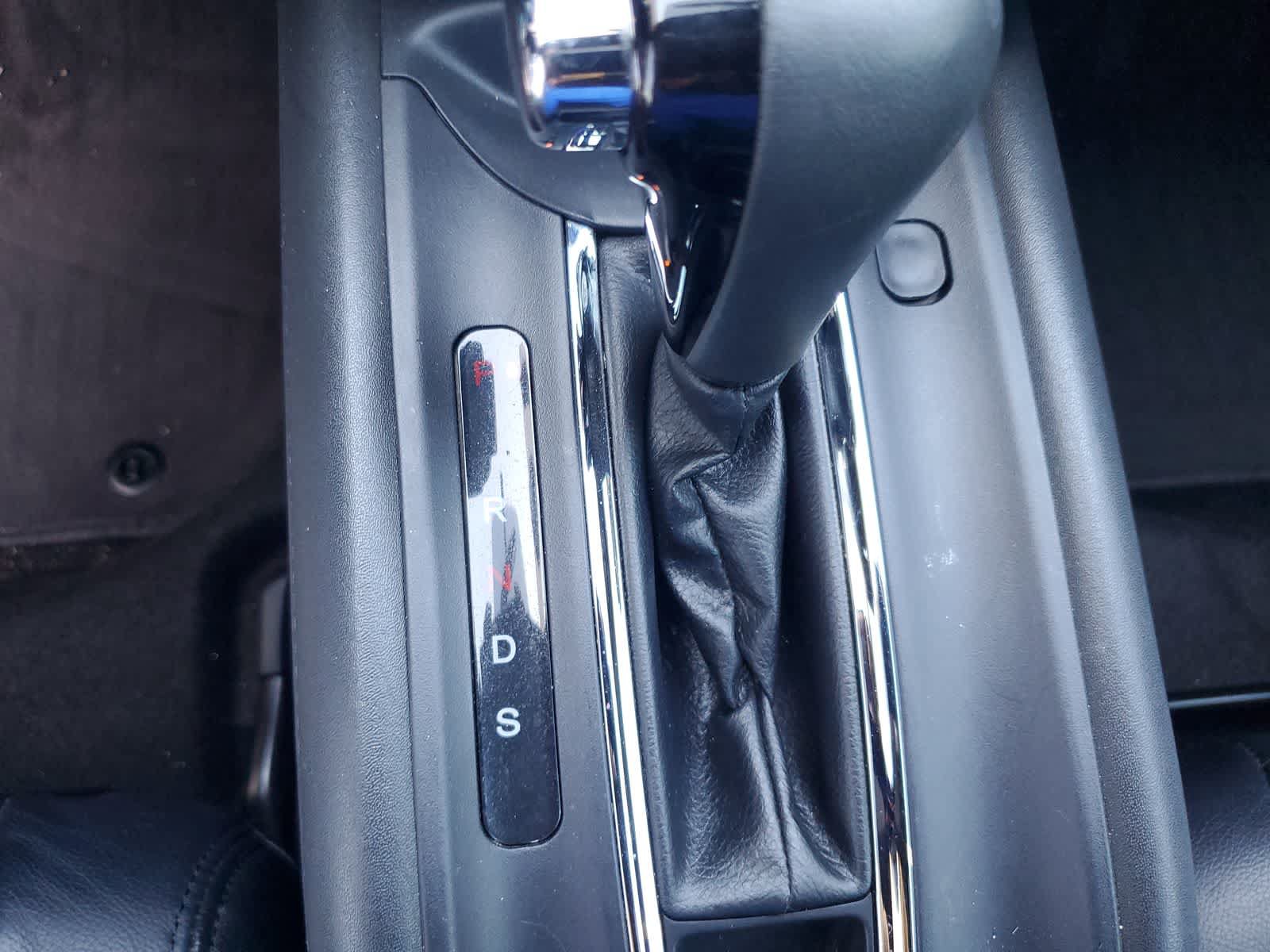 Used 2020 Honda HR-V Sport image 16
