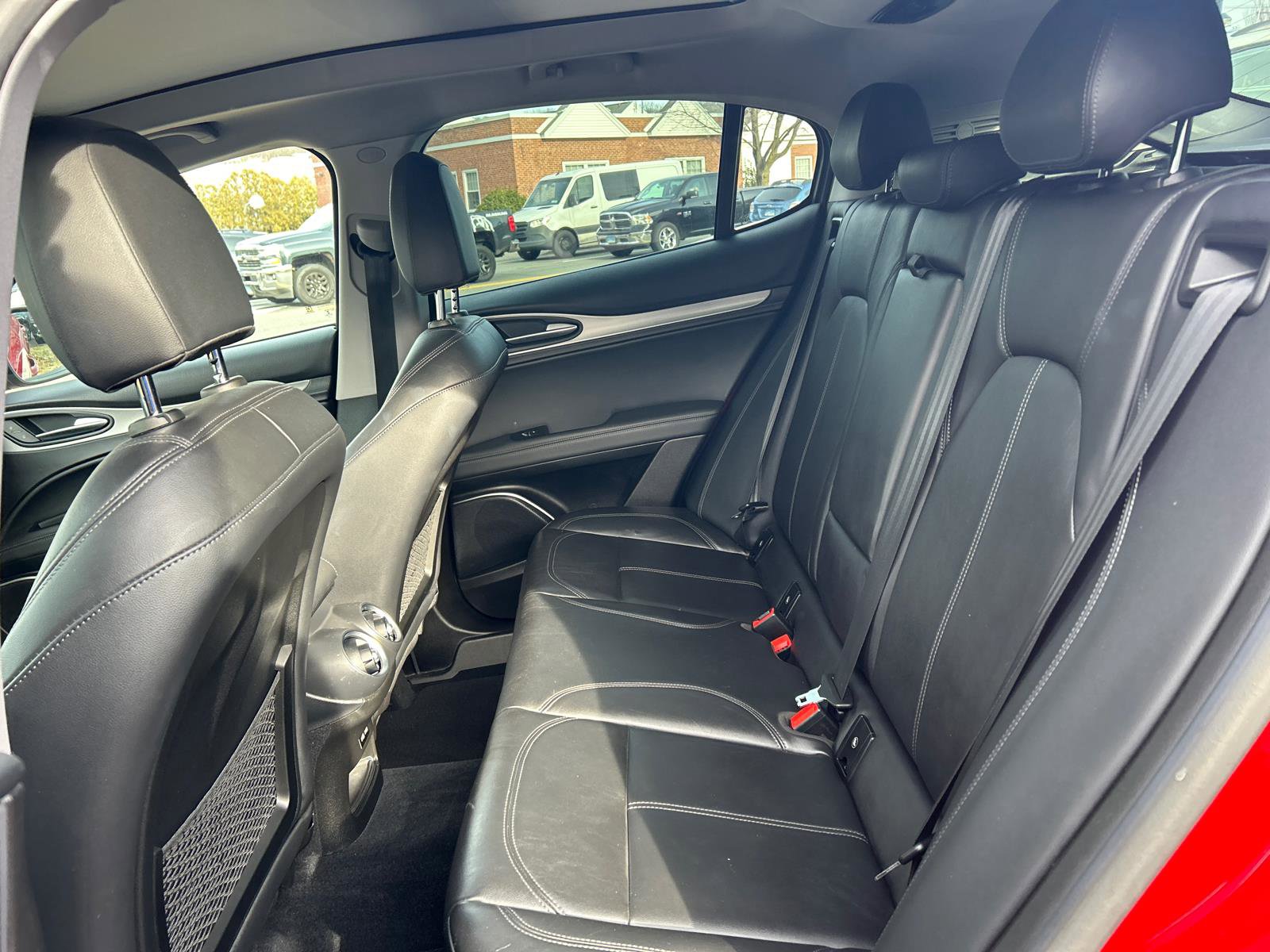 Used 2018 Alfa Romeo Stelvio Sport w/ Quick Order Package 22J Sport image 23