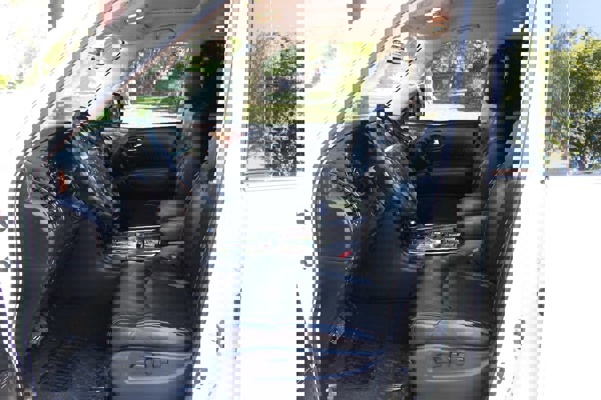 Used 2018 Nissan Armada Platinum w/ Cargo Package image 8