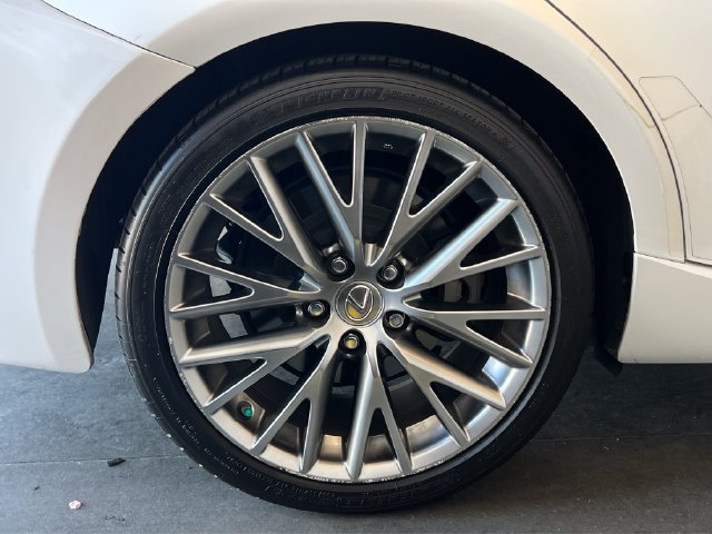 Used 2016 Lexus IS 200t w/ Navigation System Package RWD image 11