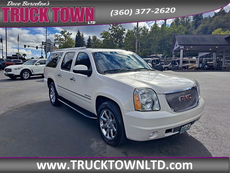 Used 2014 GMC Yukon XL Denali image 1
