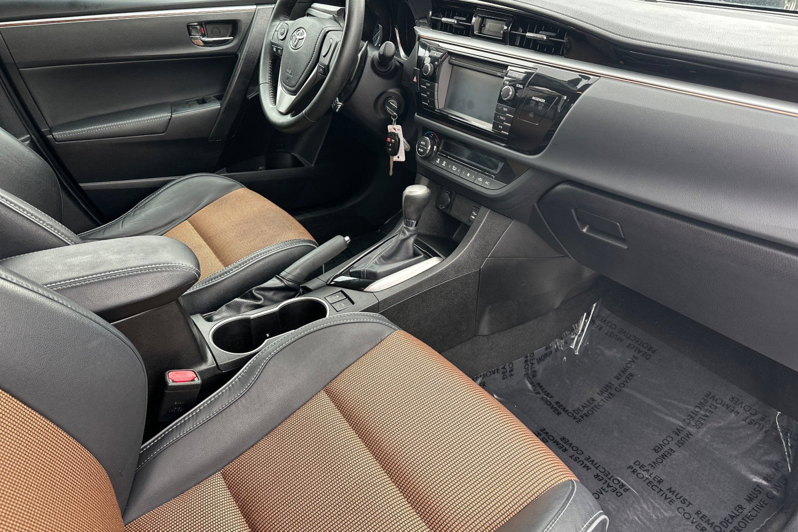 Used 2015 Toyota Corolla S FWD image 16