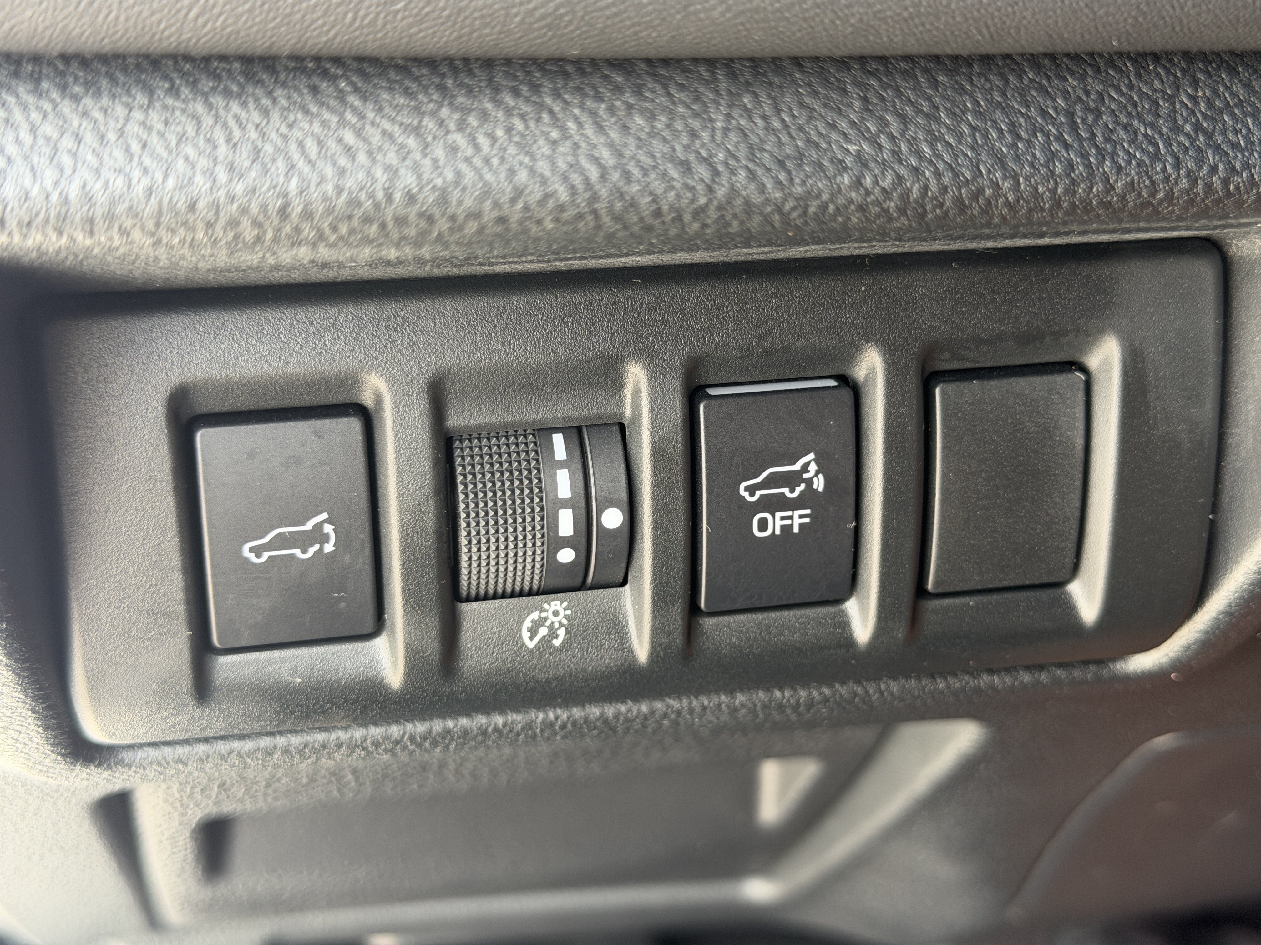 Used 2022 Subaru Outback Limited w/ Popular Package #2 AWD/4WD image 33