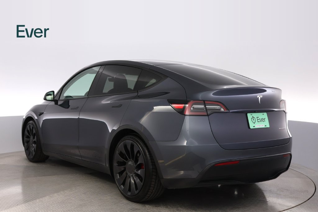 Used 2023 Tesla Model Y Performance AWD/4WD image 17