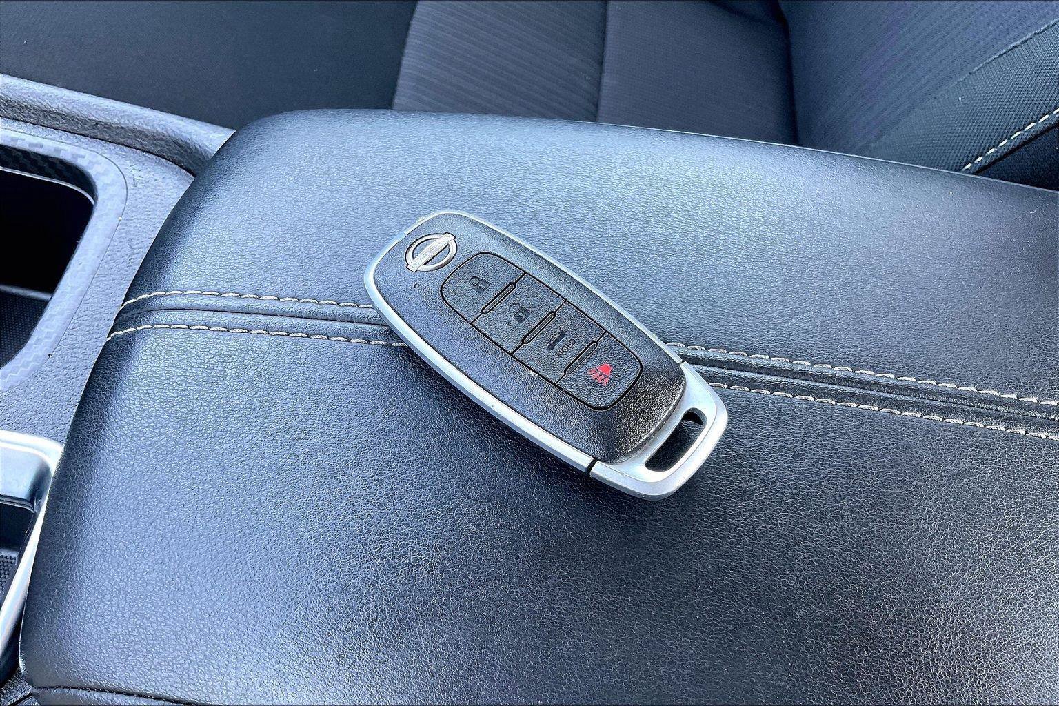 Certified 2025 Nissan Sentra SV FWD image 12