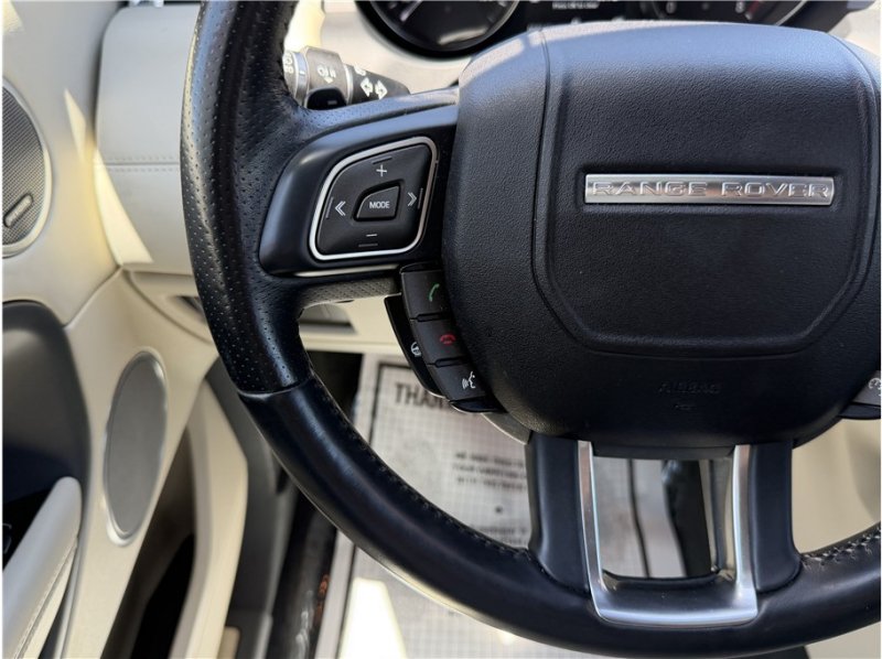 Used 2018 Land Rover Range Rover Evoque HSE Dynamic AWD/4WD image 37
