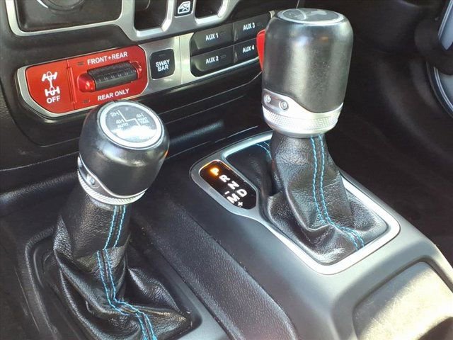 Used 2023 Jeep Wrangler Unlimited Rubicon 4xe w/ Steel Bumper Group image 15