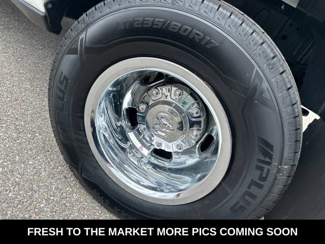 Used 2024 RAM 3500 Tradesman w/ Chrome Appearance Group AWD/4WD image 25