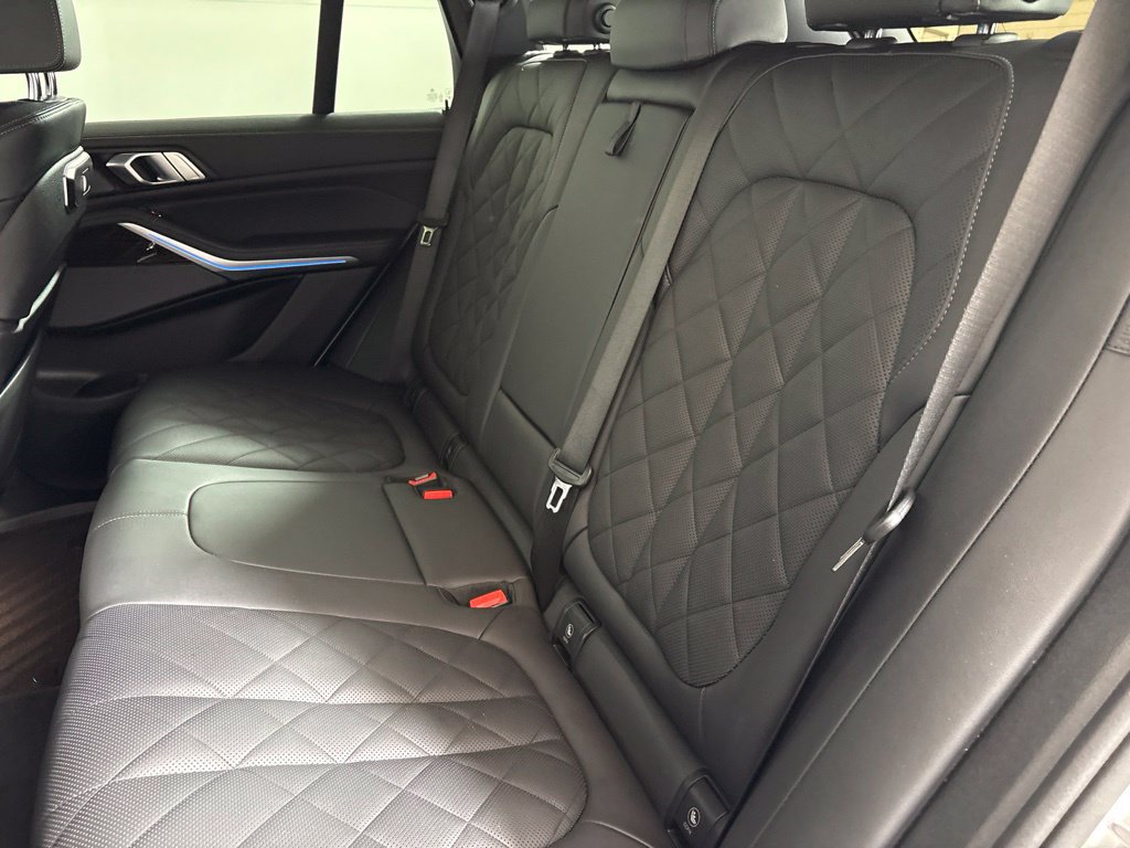 Certified 2025 BMW X5 M60i w/ Climate Comfort Package AWD/4WD image 29