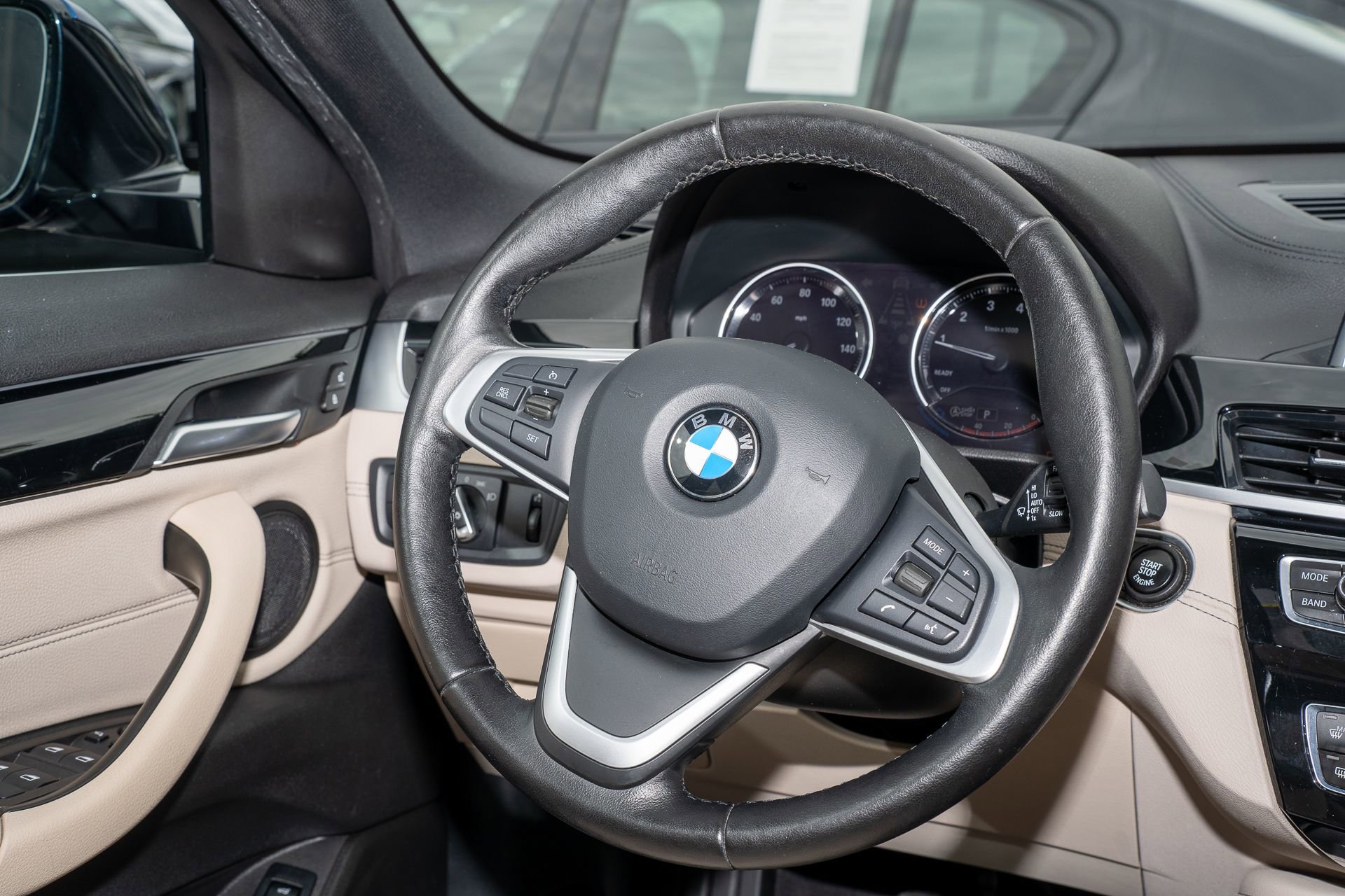 Used 2019 BMW X2 xDrive28i w/ Convenience Package AWD/4WD image 23