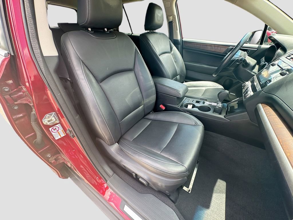Used 2017 Subaru Outback 2.5i Limited AWD/4WD image 36