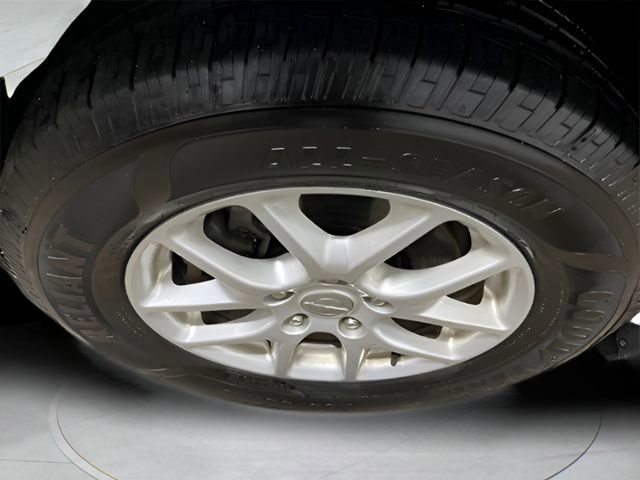 Used 2020 Chrysler Pacifica Touring-L FWD image 43