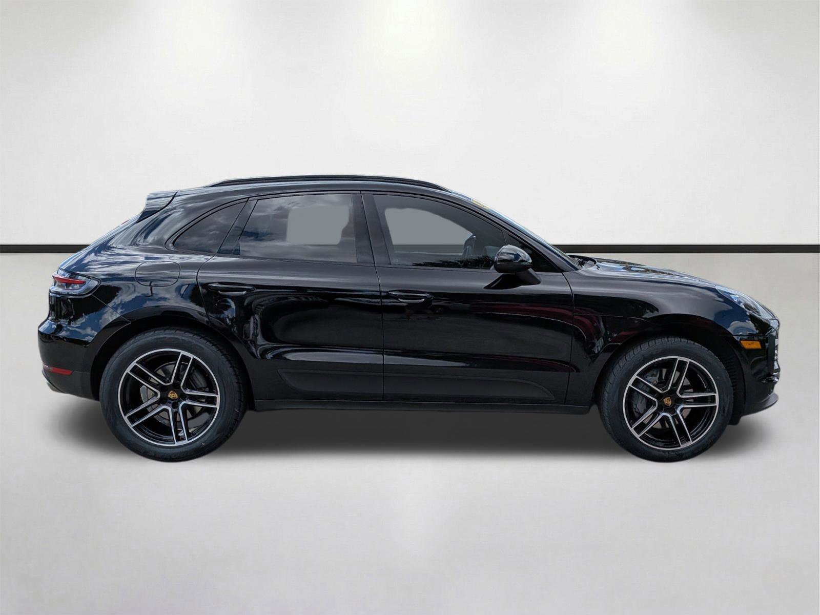 Used 2019 Porsche Macan S image 3