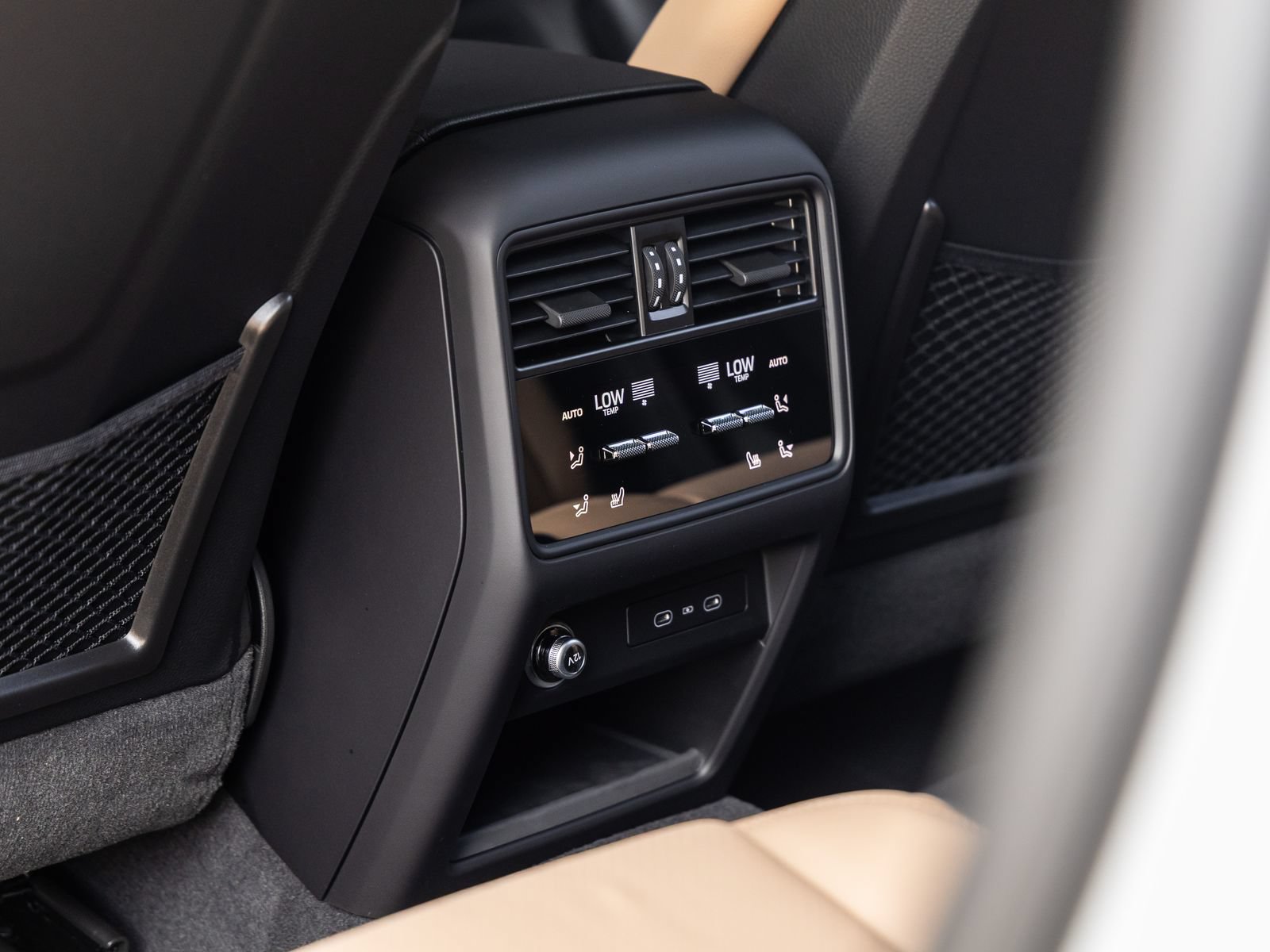 New 2026 Porsche Cayenne AWD/4WD image 36