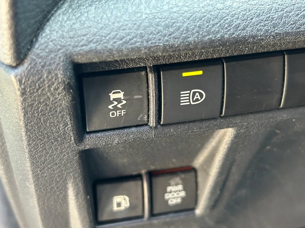 Certified 2024 Toyota Sienna XSE w/ XSE Premium Package AWD/4WD image 30
