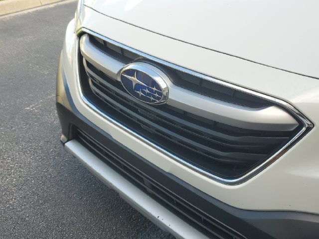 Used 2020 Subaru Outback Limited AWD/4WD image 8