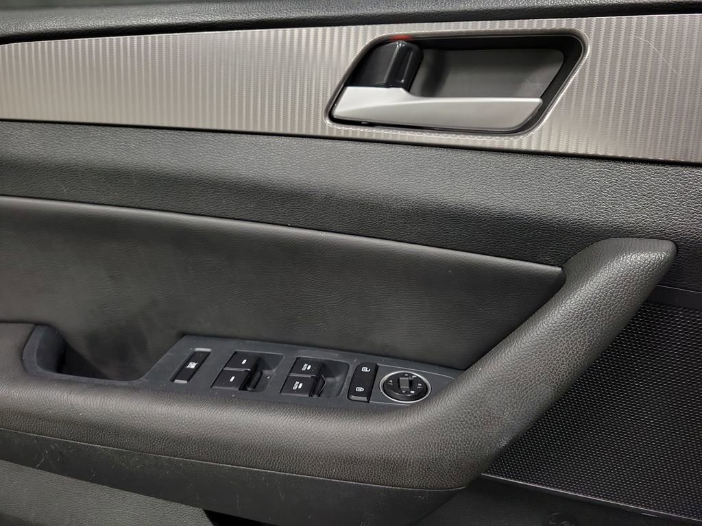 Used 2018 Hyundai Sonata Sport image 20